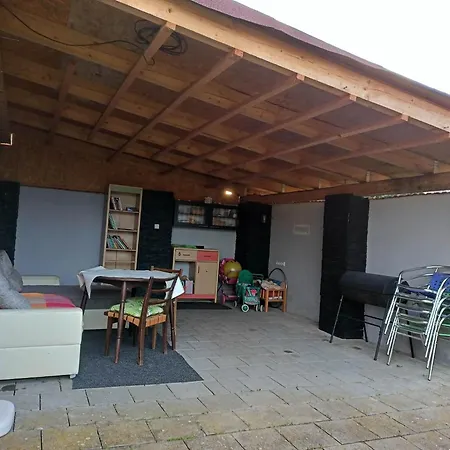 Rekreacni Dum U Elisky A Barusky * Krakovany