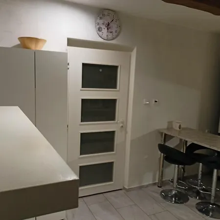 別荘 Rekreacni Dum U Elisky A Barusky *