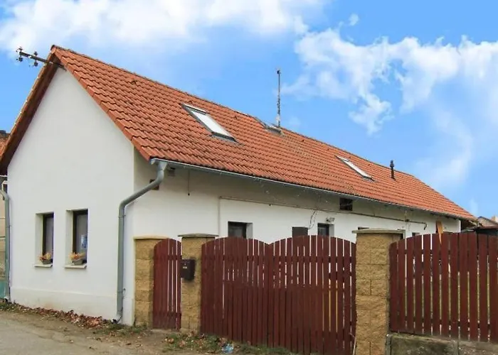 Rekreacni Dum U Elisky A Barusky Krakovany