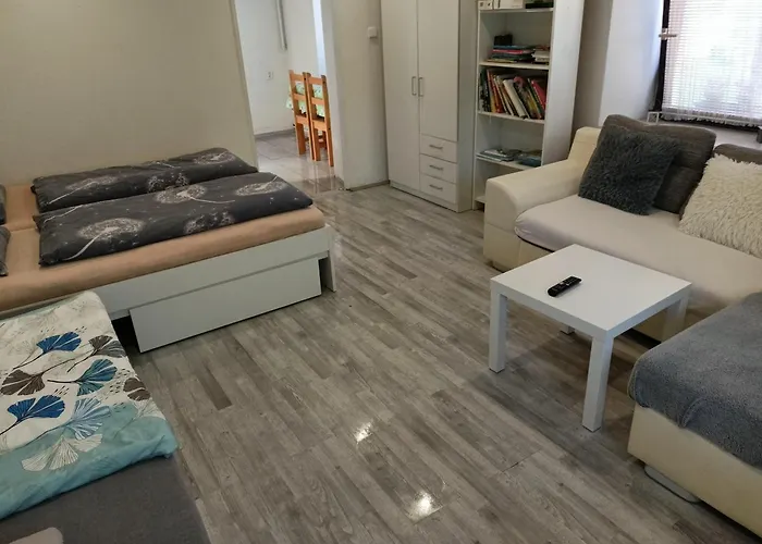 Rekreacni Dum U Elisky A Barusky Krakovany